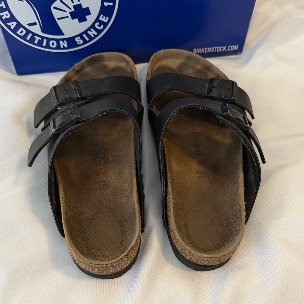 Birkenstock Men's Black Arizona Style Sandals - Picture 2 of 5